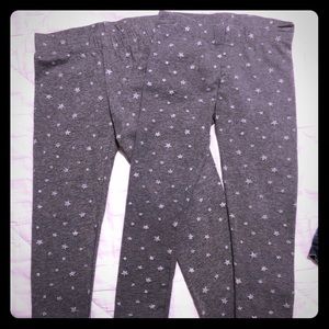 Cater’s G- gray leggings with stars S5-6-worn once